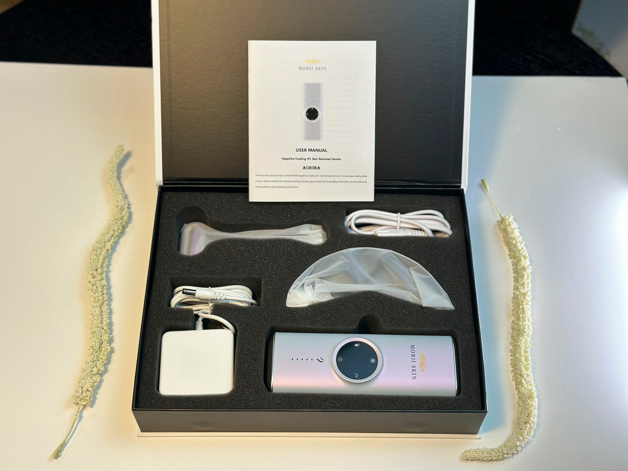 AURORA - 2-in-1 IPL Hair Removal & Skin Rejuvenation Device with Sapphire Ice-Cooling Morii Skin